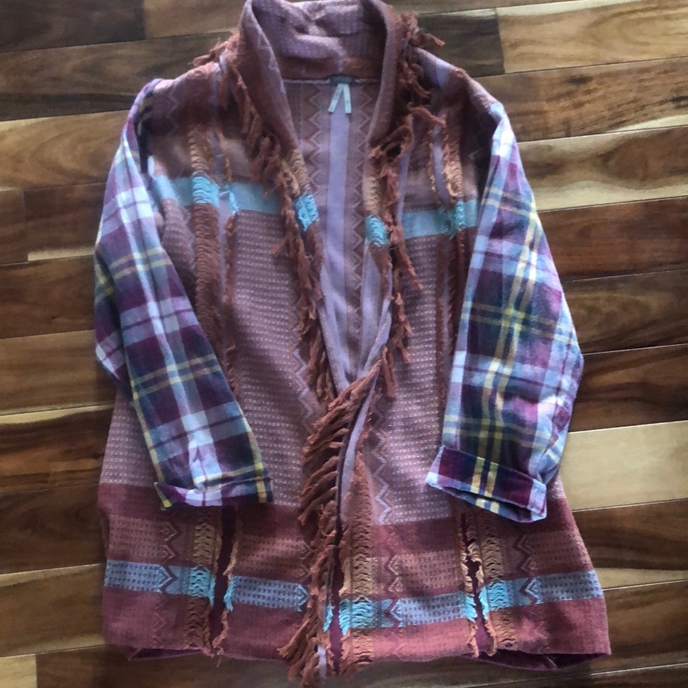 Gimmicks brand cardigan